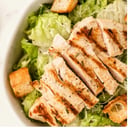 Foto de Caesar salad w/Chicken
