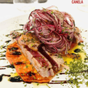 Foto de Ensalada de atún rojo con tomate valenciano