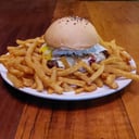 Foto de Muzza, Panceta y Huevo.