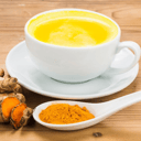 Foto de TÉ DORADO EN LECHE VEGETAL