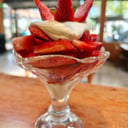 Foto de FRUTILLAS CON CREMA