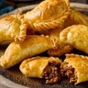 Foto de Empanadas Criollas saladas o dulces(docena)