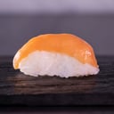 Foto de Niguiri de salmón ahumado
