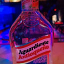 Foto de MEDIA DE AGUARDIENTE ANTIOQUEÑO
