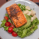 Foto de ENSALADA DE SALMÓN GRILLADO