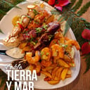 Foto de JUEVES: TABLA TIERRA Y MAR  +  2 TRAGOS 