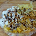 Foto de Sushi salad de langostinos rebozados y mango