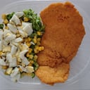 Foto de Milanesa de pollo con ensalada 