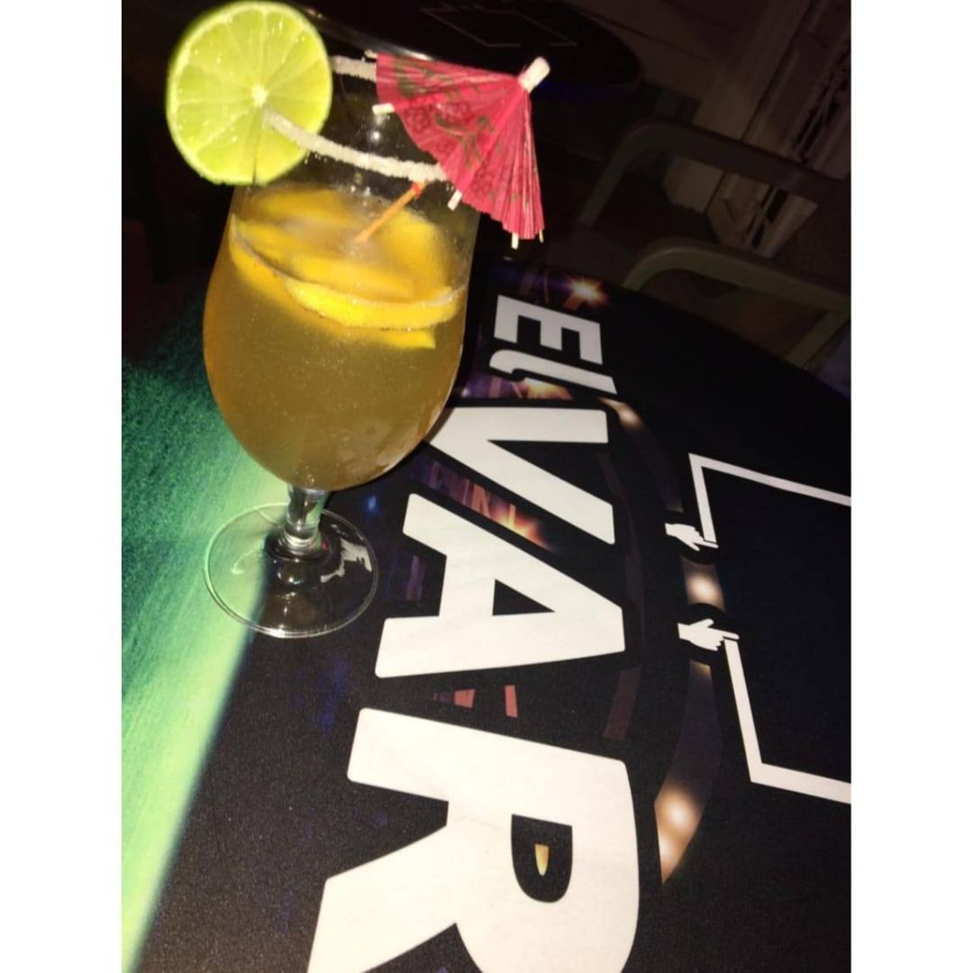 EL VAR • Menú, Precios y Dirección